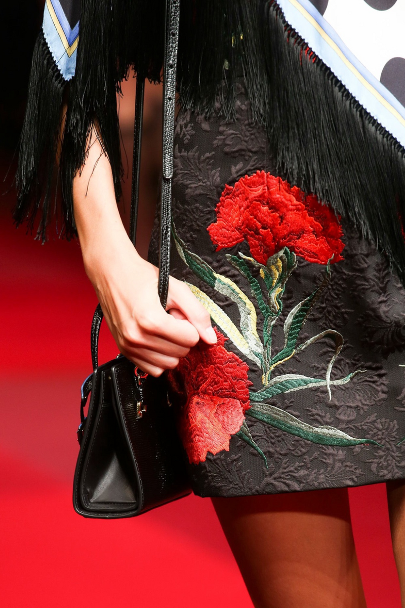 Black flower embroidered skirt