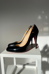 Black smooth leather heels
