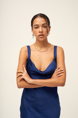 Blue midi dress with crowl neck and split in the back